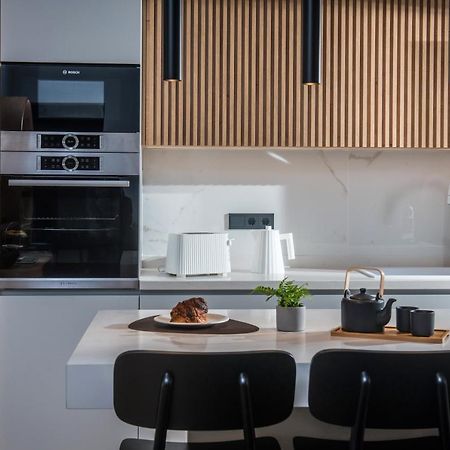 Relaxo Collection Luxury Suites In The Heart Of Heraklion Экстерьер фото
