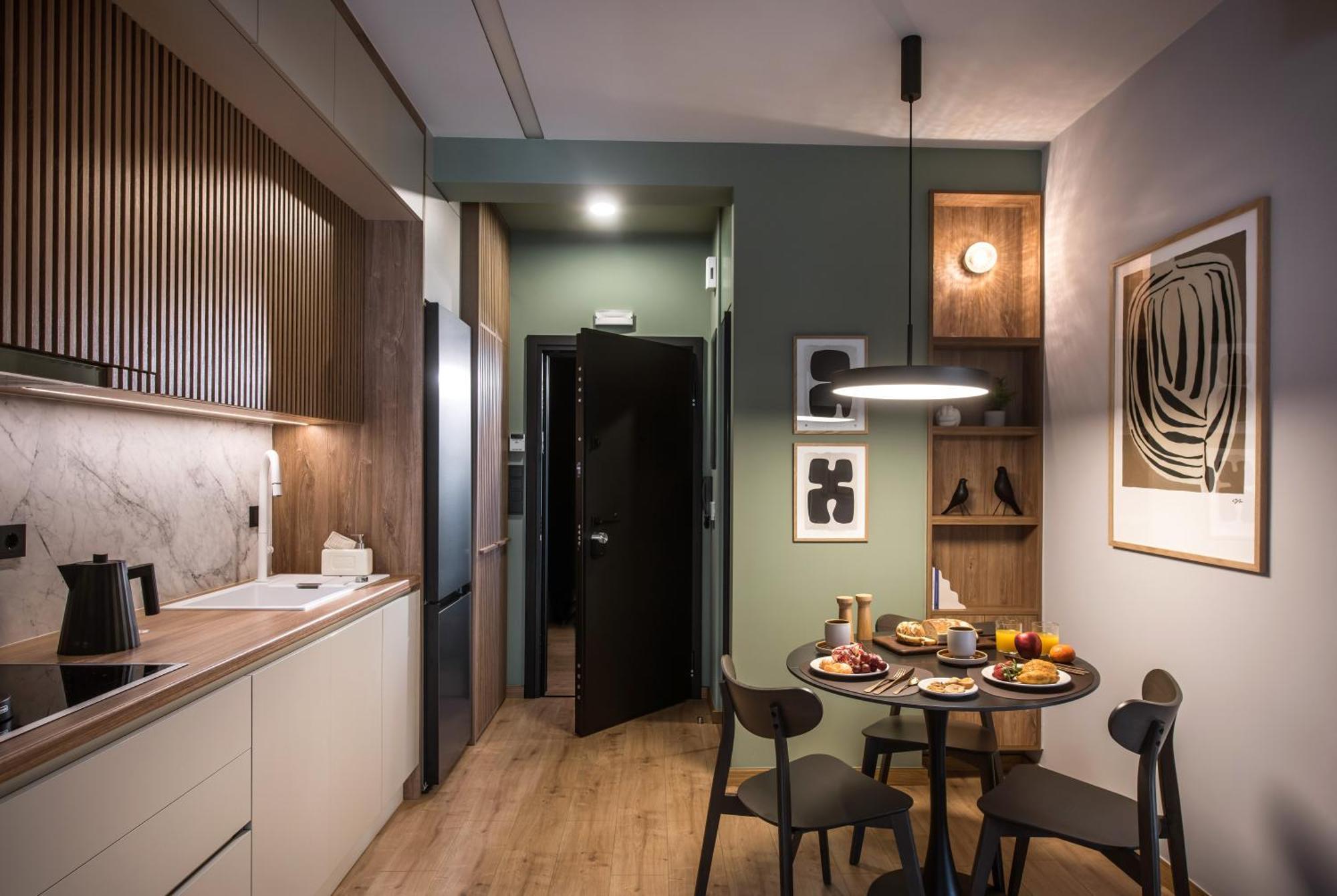 Relaxo Collection Luxury Suites In The Heart Of Heraklion Экстерьер фото